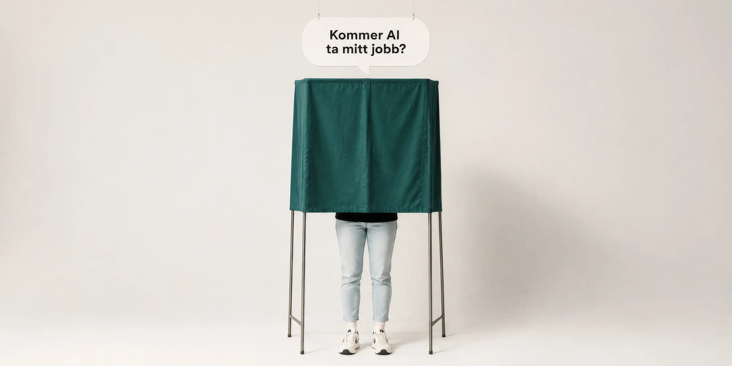 En person står bakom ett grönt valbås. Ovanför syns en pratbubbla med frågan: ”Kommer AI ta mitt jobb?”