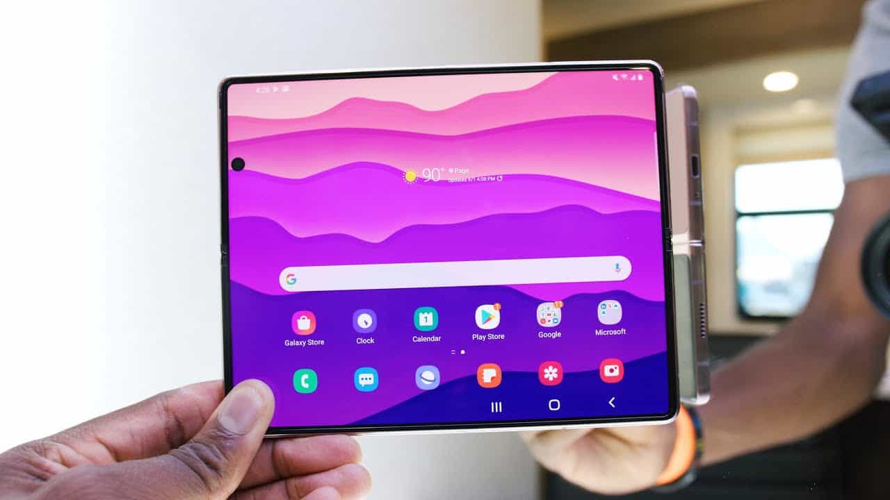 MKBHD tycker till om Samsung Galaxy Z Fold 2