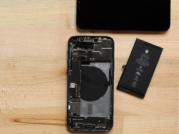 Hur du byter batteri på iPhone 12