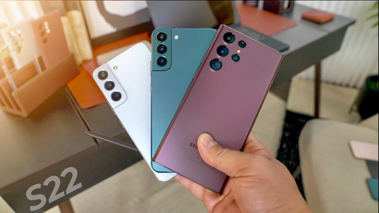 YouTubers tycker till om Samsungs nya Galaxy S22 och S22 Ultra