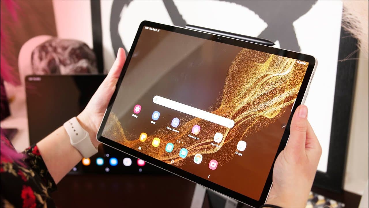 YouTubers tycker till om Samsungs nya Galaxy Tab S8