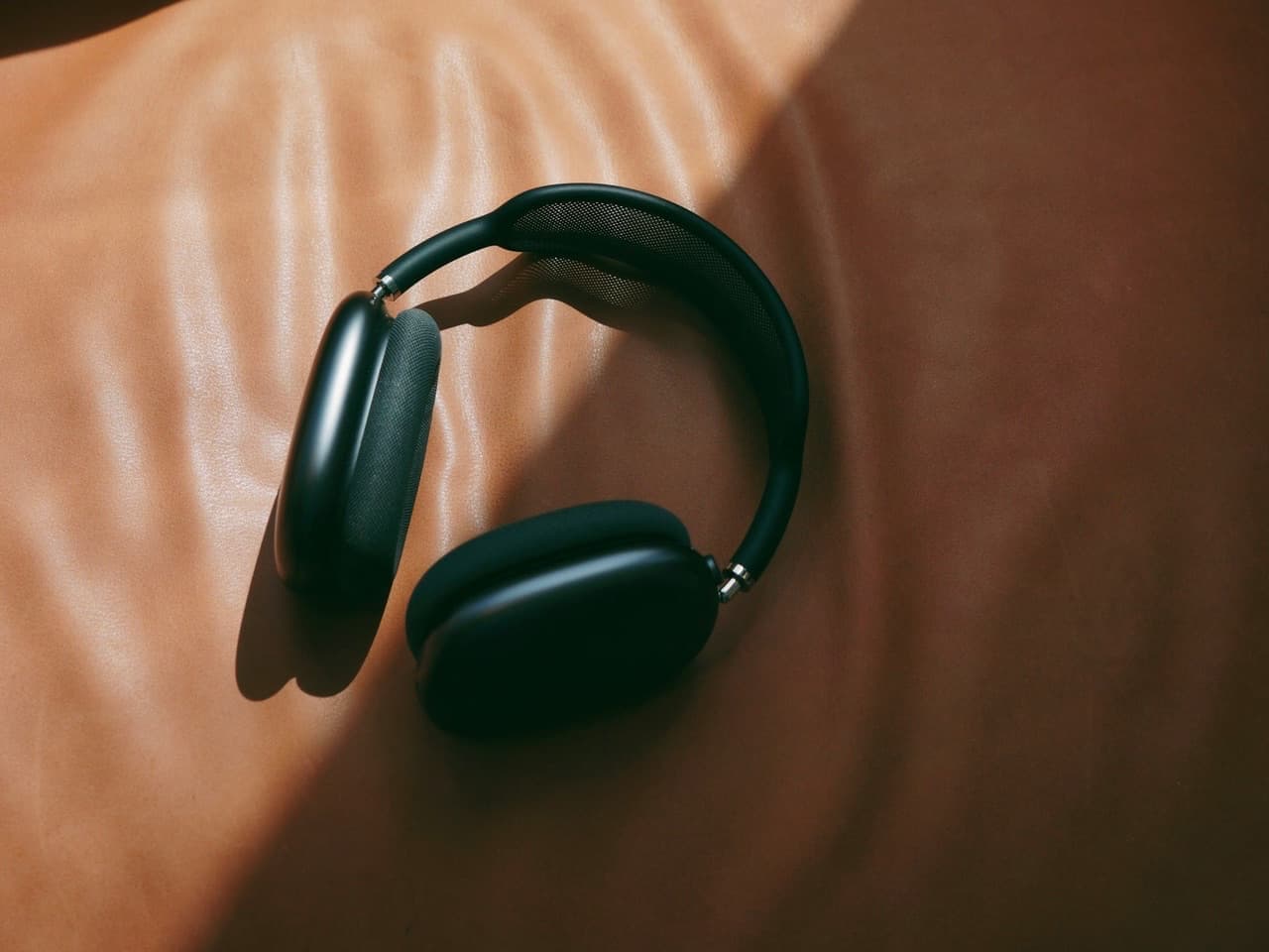 AirPods Max får stöd för lossless-ljud och ultralåg latens