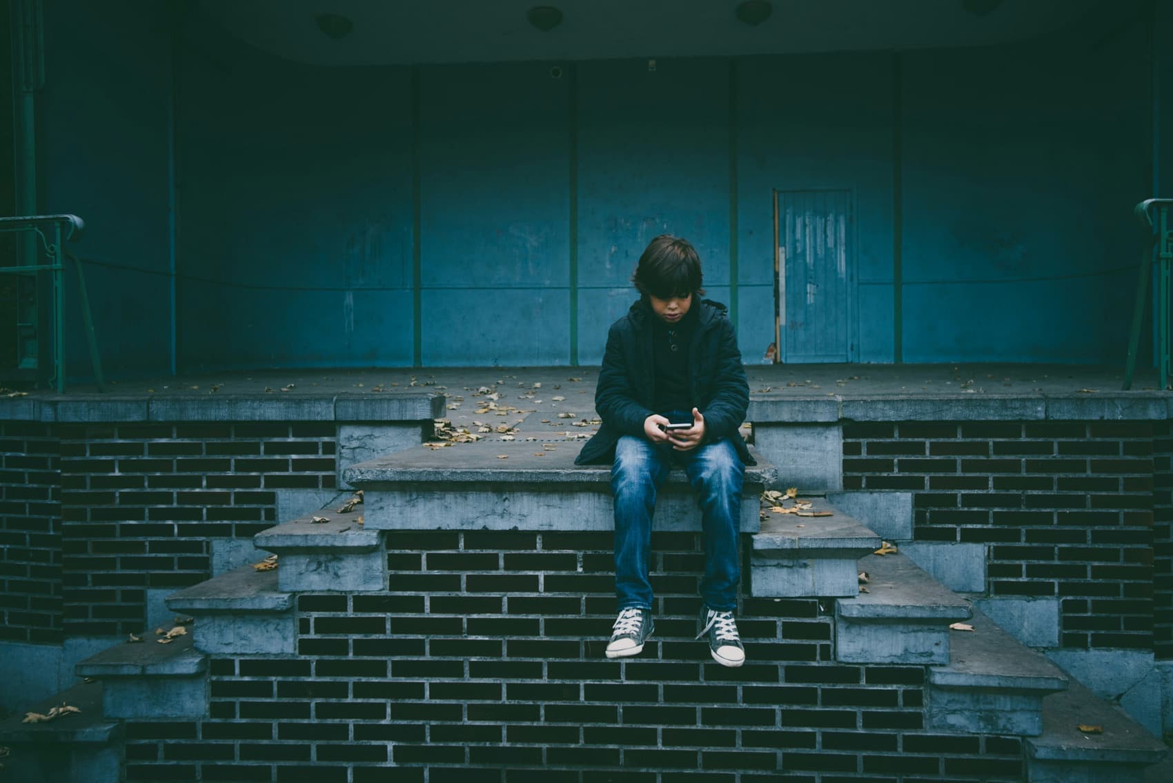 Hög användning av digitala medier påverkar ungas hälsa negativt