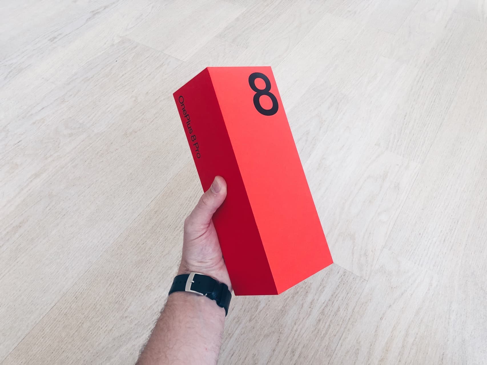 Låda OnePlus 8 Pro