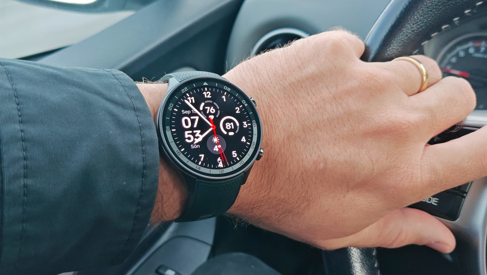 OnePlus Watch 2R