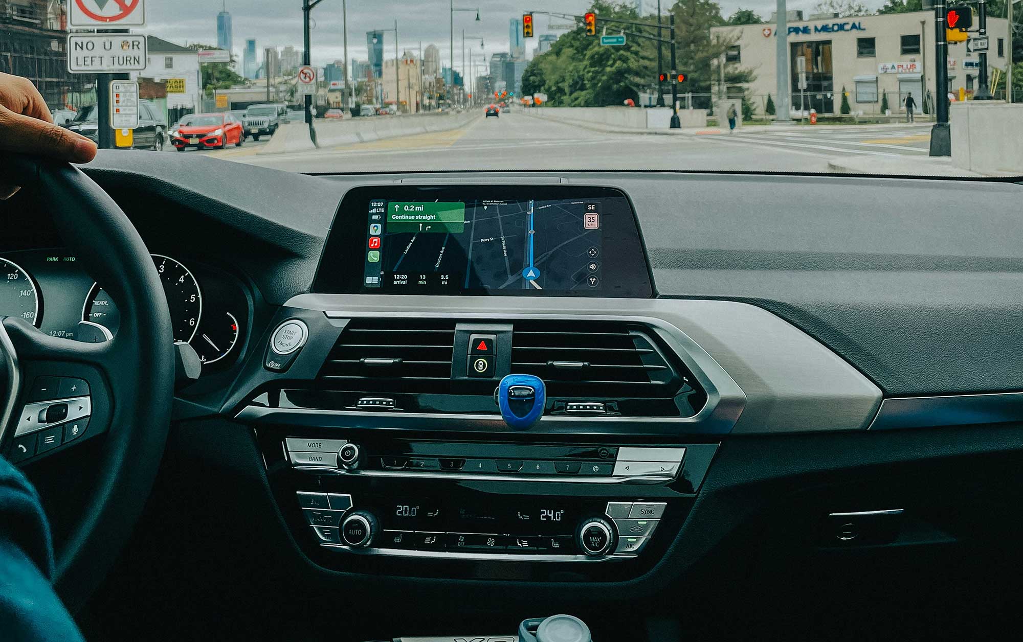 ChatGPT kommer till CarPlay i iOS 26.4